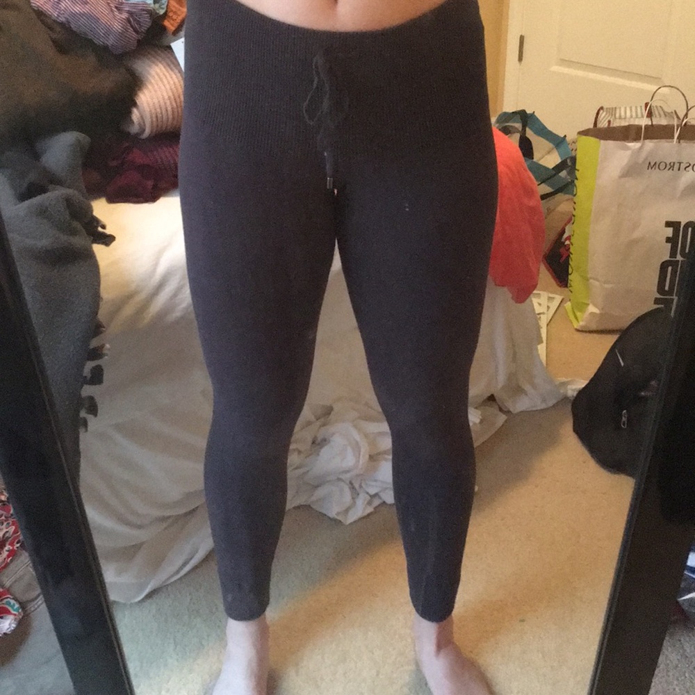 FABLETICS LEGGINGS/JOGGERS